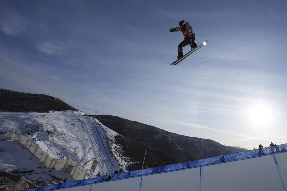 Shaun White trains before the men's halfpipe finals at the 2022 Winter Olympics in Zhangjiakou, China.
