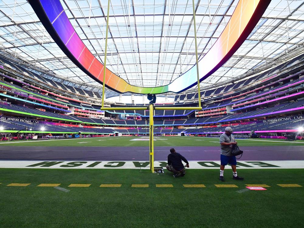Here's some background on the teams facing off in this Sunday's Super Bowl.