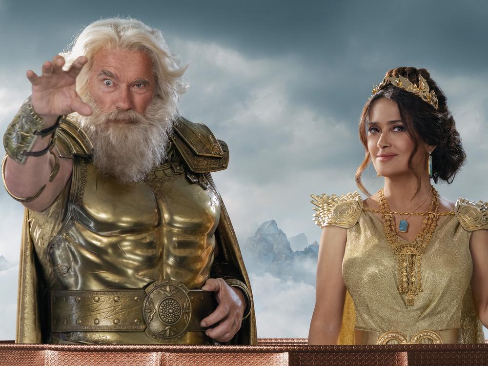 Arnold Schwarzenegger and Salma Hayek play the Greek gods Zeus and Hera in a Super Bowl ad for BMW.