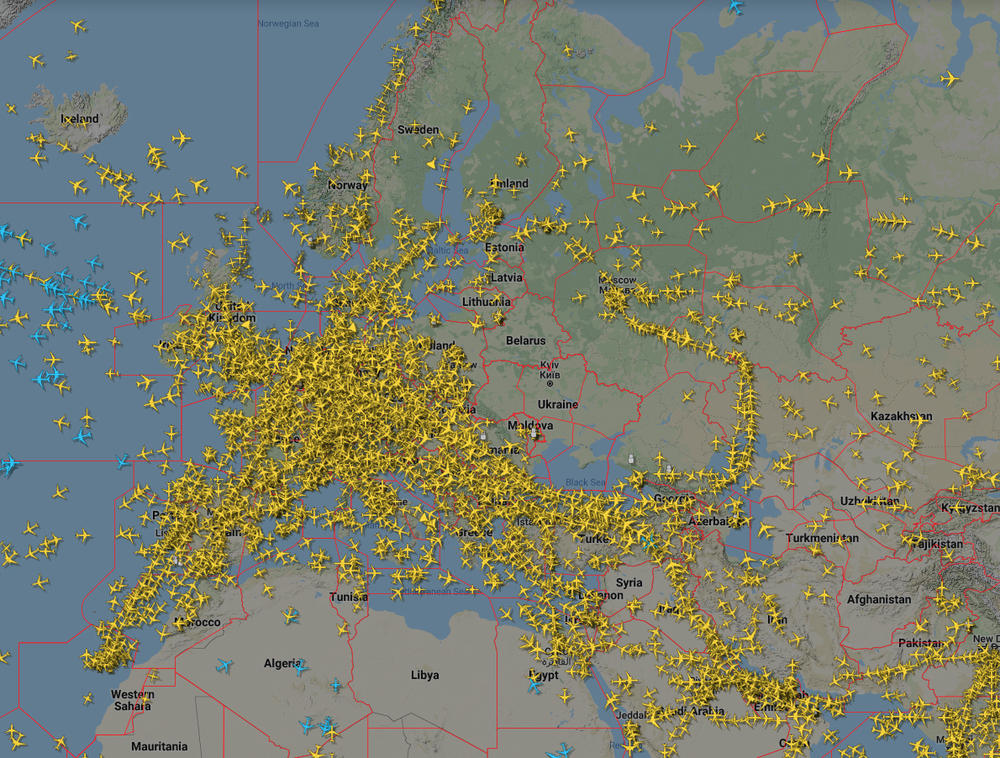 A screenshot of flight paths by Flightradar24 show the lack of planes over Ukraine after airspace was closed.