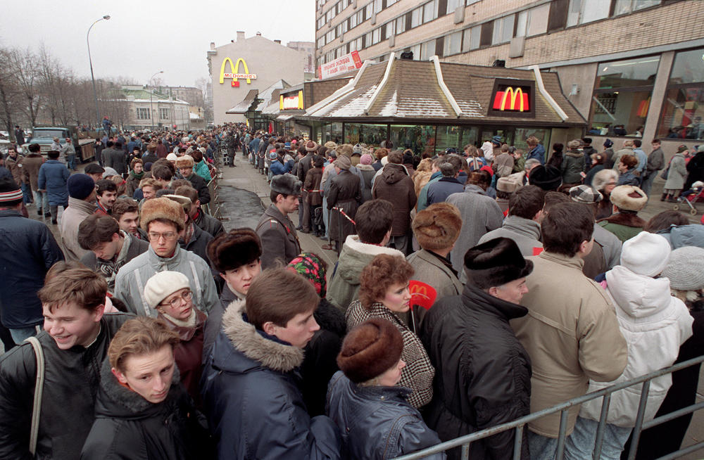 Hundreds of people line up around the first McDonald's restaurant in the Soviet Union at Moscow's Pushkin Square, on its opening day, Jan. 31, 1990.