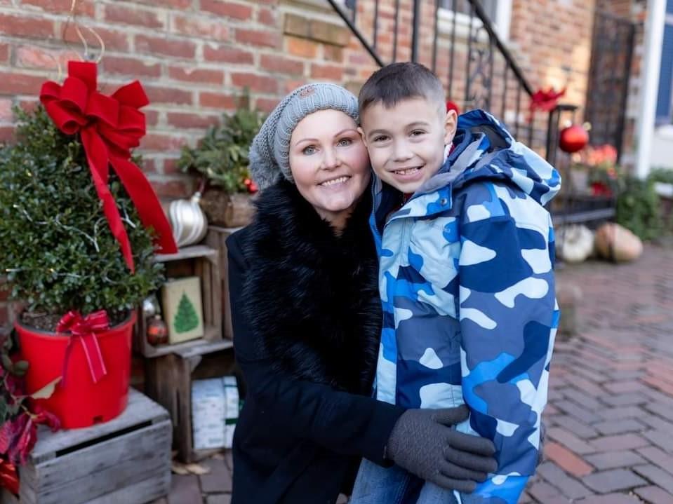 Marine veteran Kate Hendricks Thomas with her 7-year old son.