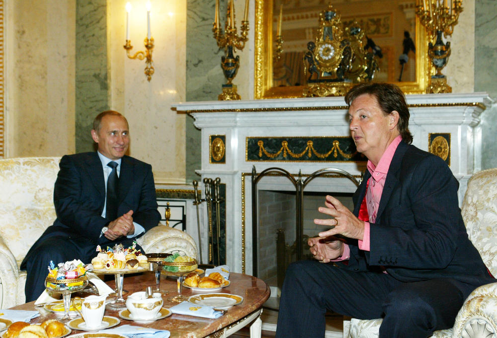 Russian President Vladimir Putin meets with Paul McCartney during their meeting at the Kremlin on May 24, 2003 in Moscow.