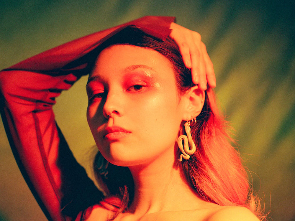 Luna Li's debut album, <em>Duality</em>, bridges her identity as a classical musician and dreampop singer.
