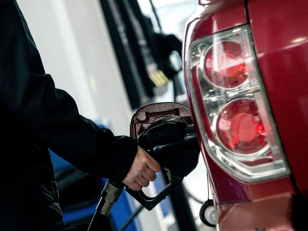 Average gas prices have topped $4 nationwide, prompting some remote workers to question whether they really need to return to the office.
