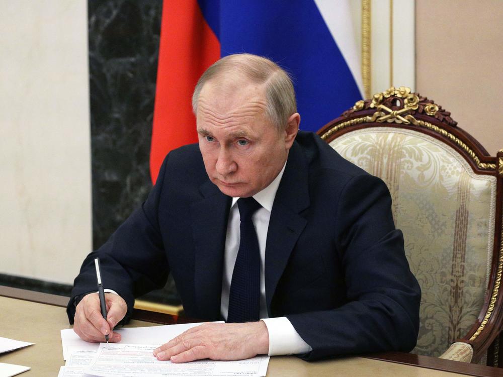 Russia announced sanctions against top U.S. officials in retaliation for American sanctions against Russia.
