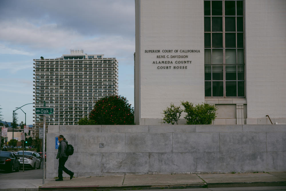 The Alameda County courthouse in Oakland, Calif.