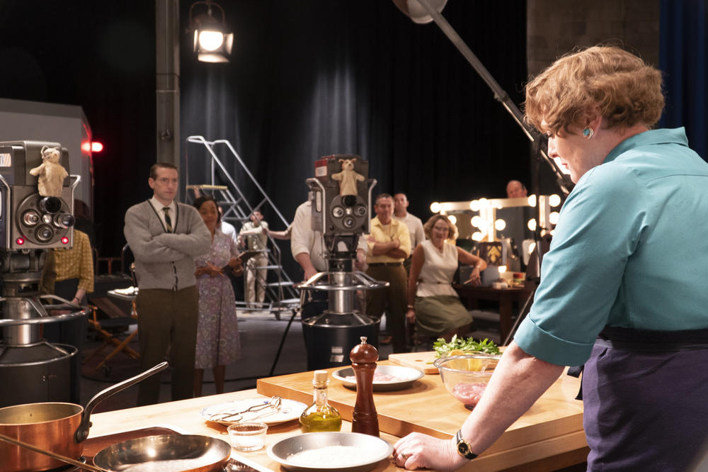 Julia Child's cooking show, <em>The French Chef, </em>became a phenomenon and helped popularize French cuisine.