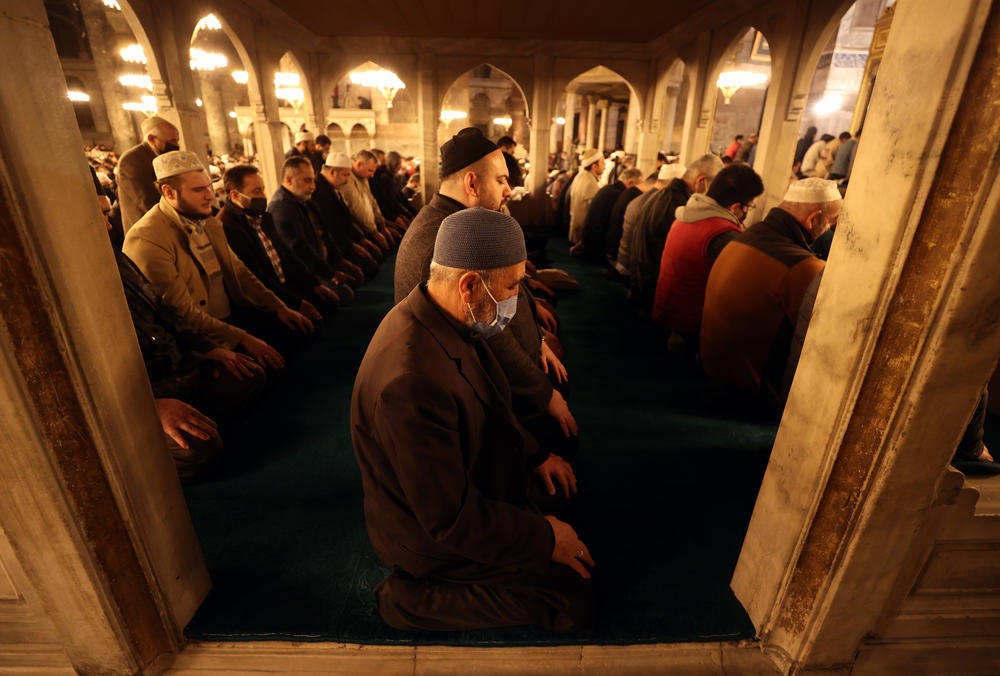 <strong>Istanbul, Turkey:</strong> Muslims perform the first tarawih prayer of Ramadan at Hagia Sophia Grand Mosque.