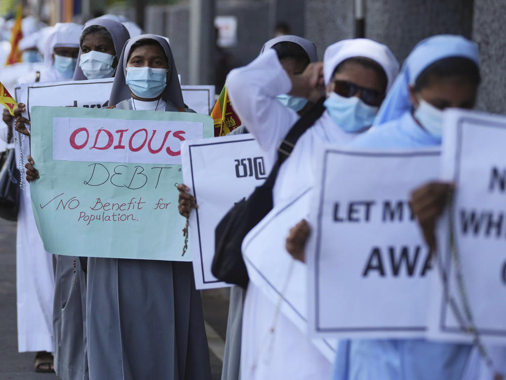Sri Lankan nuns protest against the economic crisis in Colombo, Sri Lanka, Tuesday, April 5, 2022.