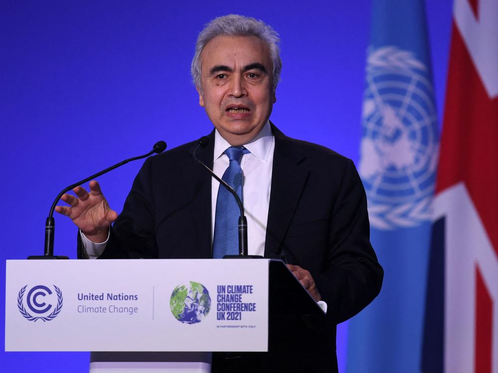 International Energy Agency's Executive Director Fatih Birol addresses the COP26 UN Climate Summit in Glasgow on November 4, 2021.