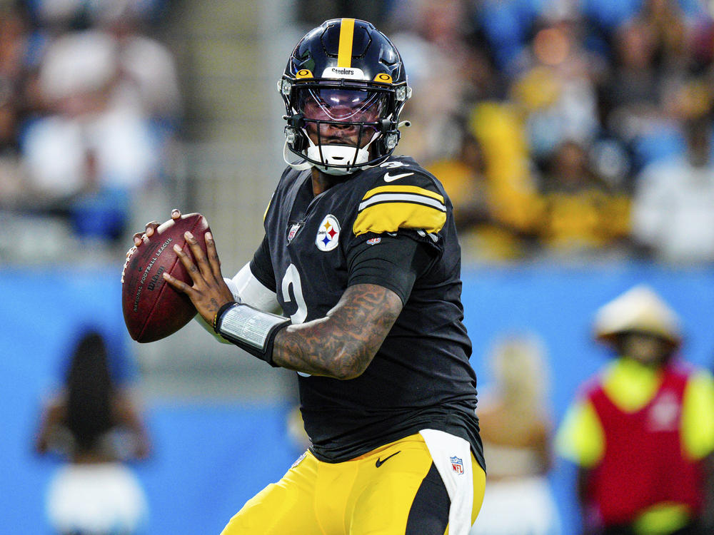 Pittsburgh Steelers quarterback Dwayne Haskins plays against the Carolina Panthers during a 2021 preseason NFL football game Charlotte, N.C.