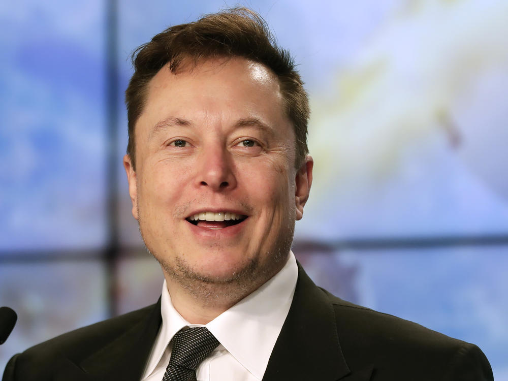 Elon Musk, founder and CEO of SpaceX, speaks during a news conference on Jan. 19, 2020.