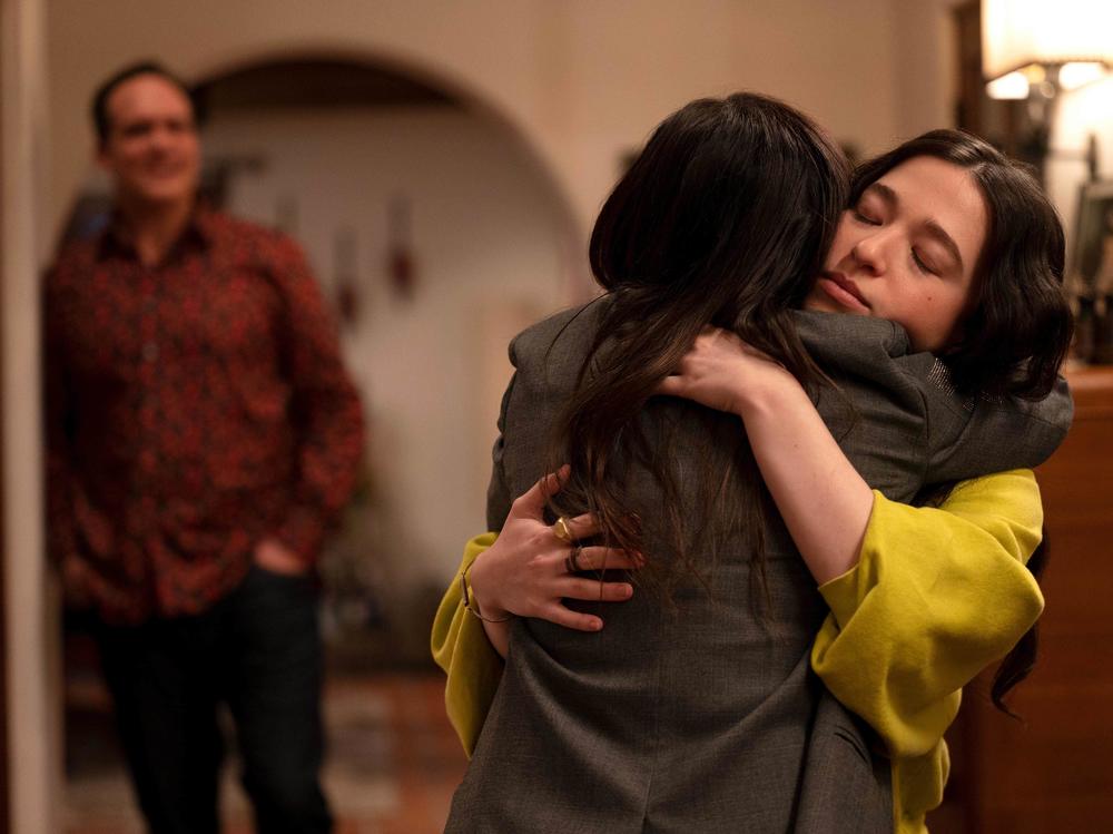 Rich (Diedrich Bader), Sam (Adlon), and Max (Madison) in <em>Better Things.</em>
