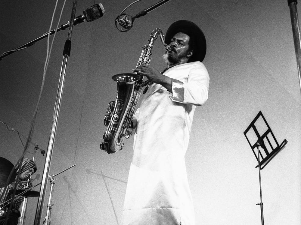 Albert Ayler performing under a geodesic dome on July 25, 1970. <em>Revelations</em> contains the full recordings from the saxophonist's two-night stint at Fondation Maeght outside Nice, France.