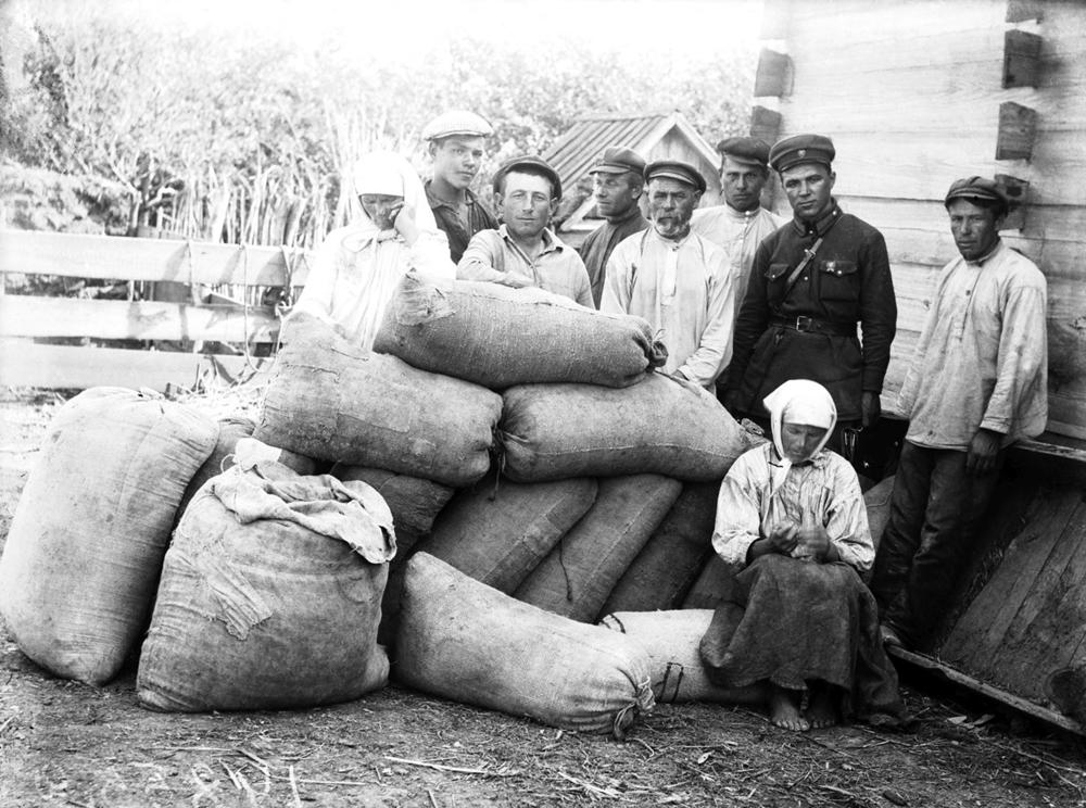 Stalin's policies led to the confiscation of food and grain from so-called 'kulaks' (or rich peasant) families, such as this one in the Donetsk region. It led to widespread famine throughout Ukraine.