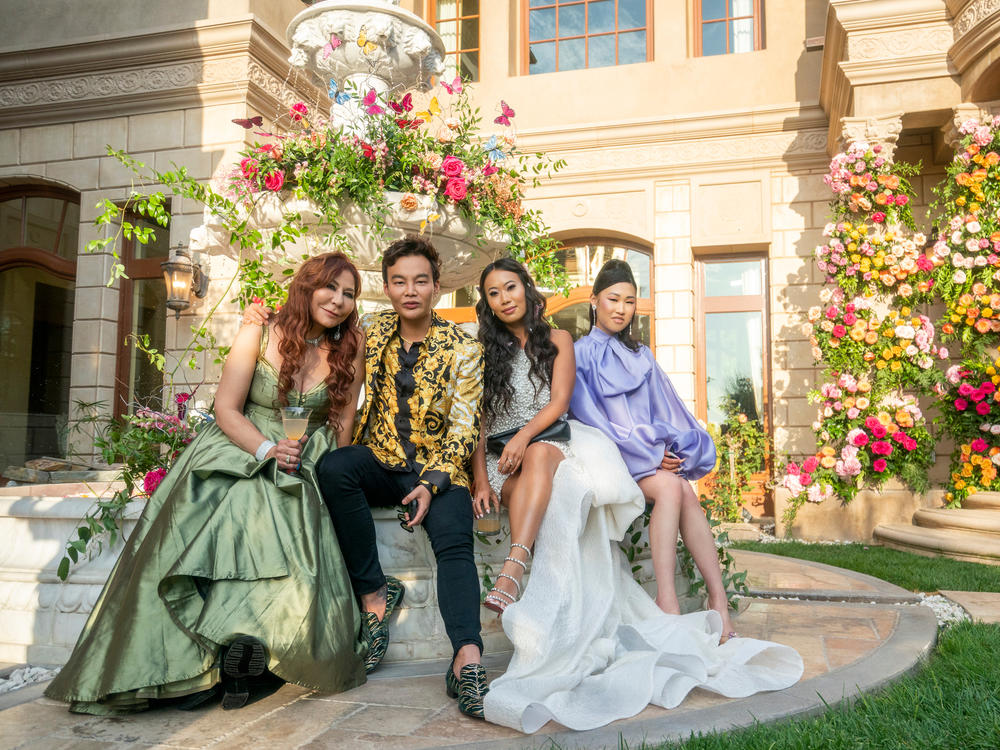 Anna Shay, Kane Lim, Kelly Mi Li, Jamie Xie are in season 2 of <em>Bling Empire.</em>