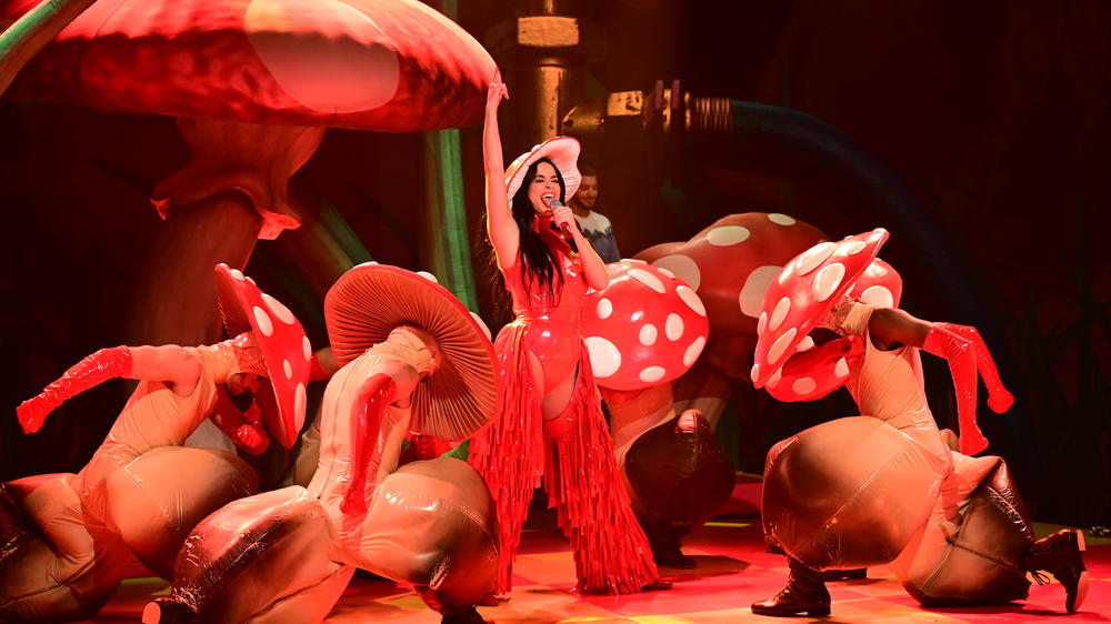 Katy Perry.