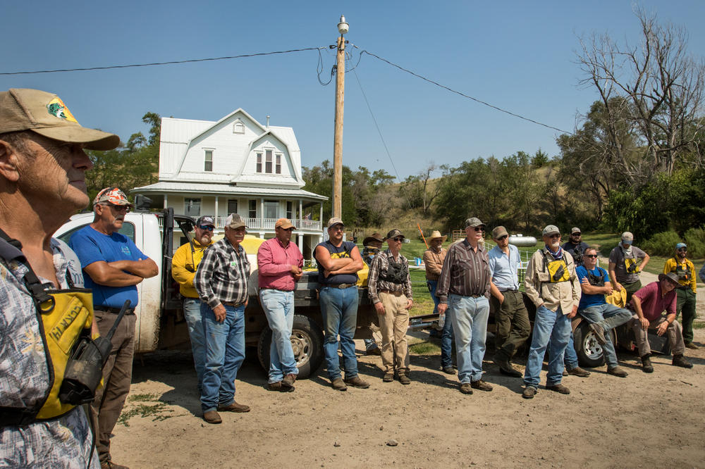 Prescribed burn associations are founded on the belief that by sharing equipment and labor — and with proper training and experienced help — neighbors can burn together effectively and safely. The Loess Canyon Rangeland Alliance was founded in 2002; to date, these farmers and ranchers have worked together to burn nearly 90,000 acres of Nebraska grassland.