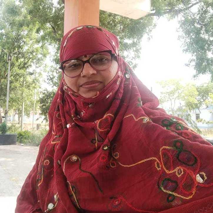 Archana Ghugare says she would like the government to compensate her more fairly for the health-care work she does for the community.