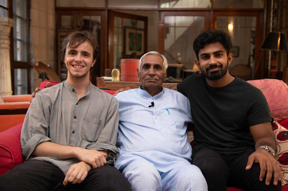 Ishar Das Arora (center) sits with Sam Dalrymple (left) and Sparsh Ahuja (right). Dalrymple and Ahuja are two cofounders of Project Dastaan, a virtual reality project for those who lived through and witnessed the 1947 Partition of British colonial India into independent India and Pakistan. The project was inspired by the experiences of Ahuja's grandfather, Das, who fled what's now Pakistan.