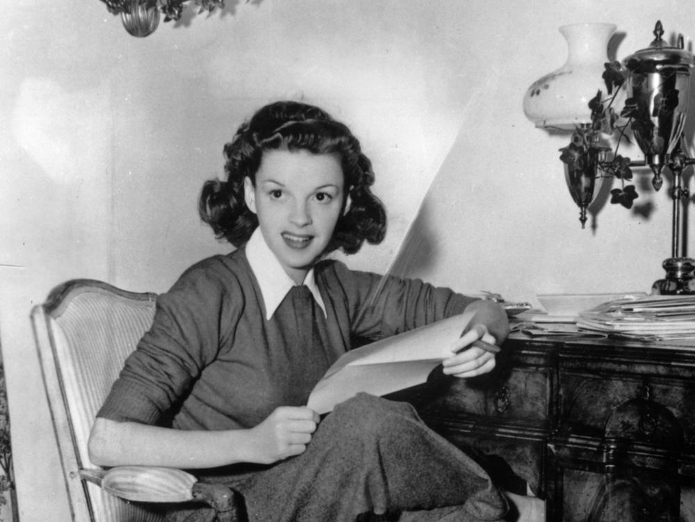Judy Garland at home in 1944.