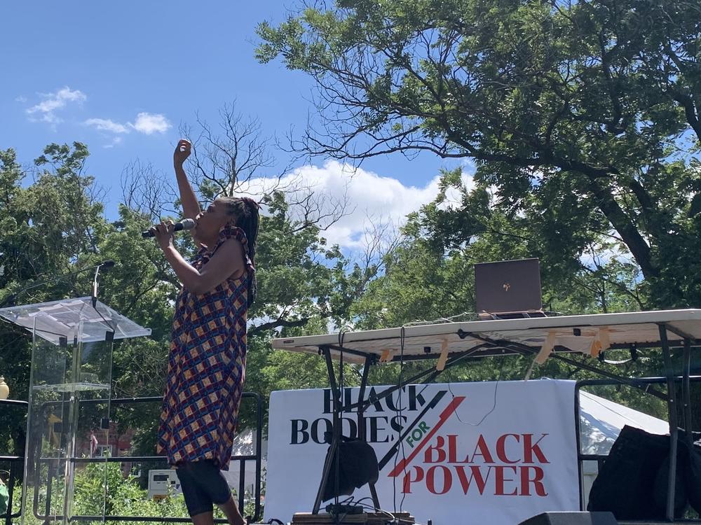 Singer Ayanna Gregory performs for a crowd of abortion rights advocates in Stanton Park in Washington, D.C. on June 18, 2022