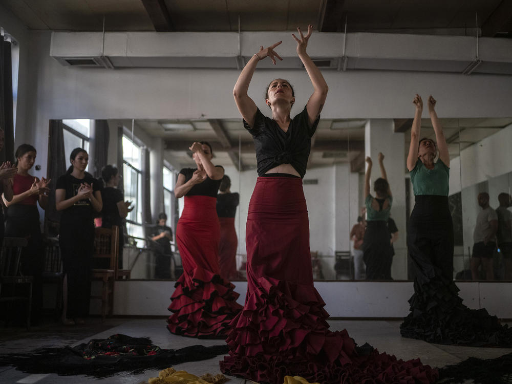 Students at Amor de Dios Flamenco Center practice for their upcoming showcase.