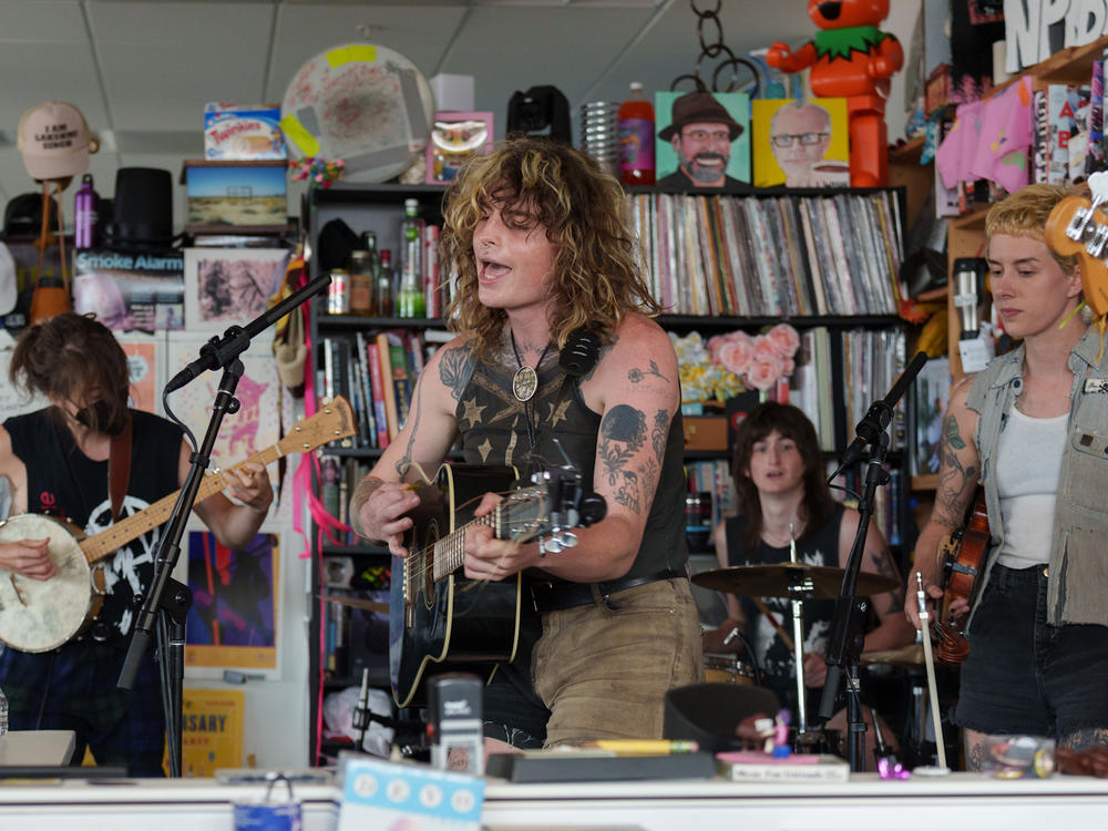 Pigeon Pit performs a Tiny Desk concert.