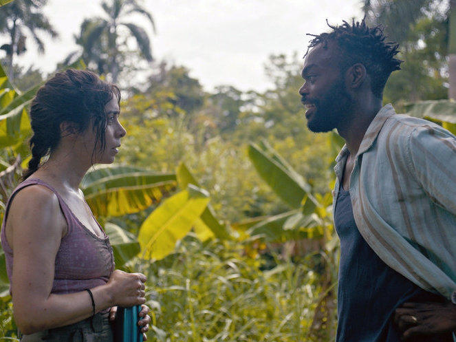 Cristin Milioti and William Jackson Harper play Emma and Noah in the new <em></em>Peacock series.