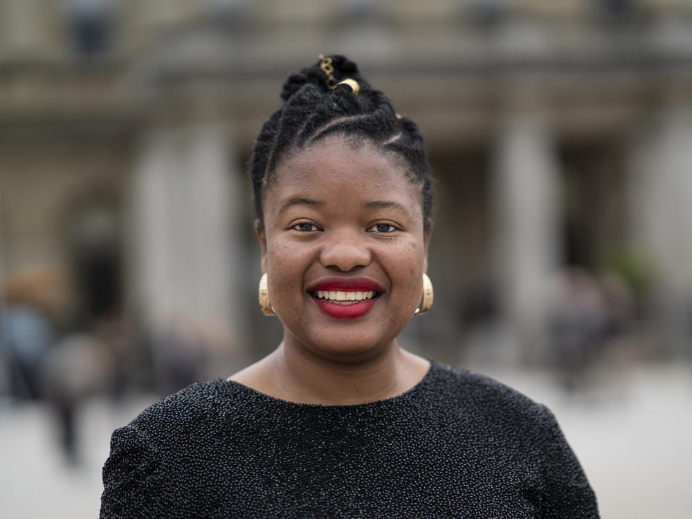 The award-winning novelist Chibundu Onuzo has lately been thinking about her life in London and her visits to Nigeria, where she was born: 