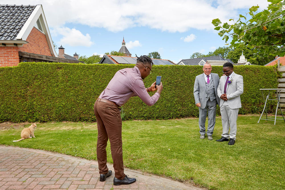 While they waited to head to the town hall in Loppersum for the wedding ceremony, Patrick posed for a picture with his soon-to-be father-in-law, Aaldert. The photographer is one of Patrick's friends.