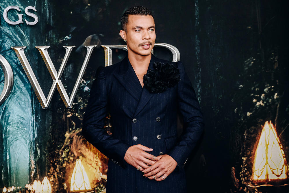Ismael Cruz Córdova attends the New York premiere of Prime Video's <em>Lord of the Rings: The Rings of Power</em>.