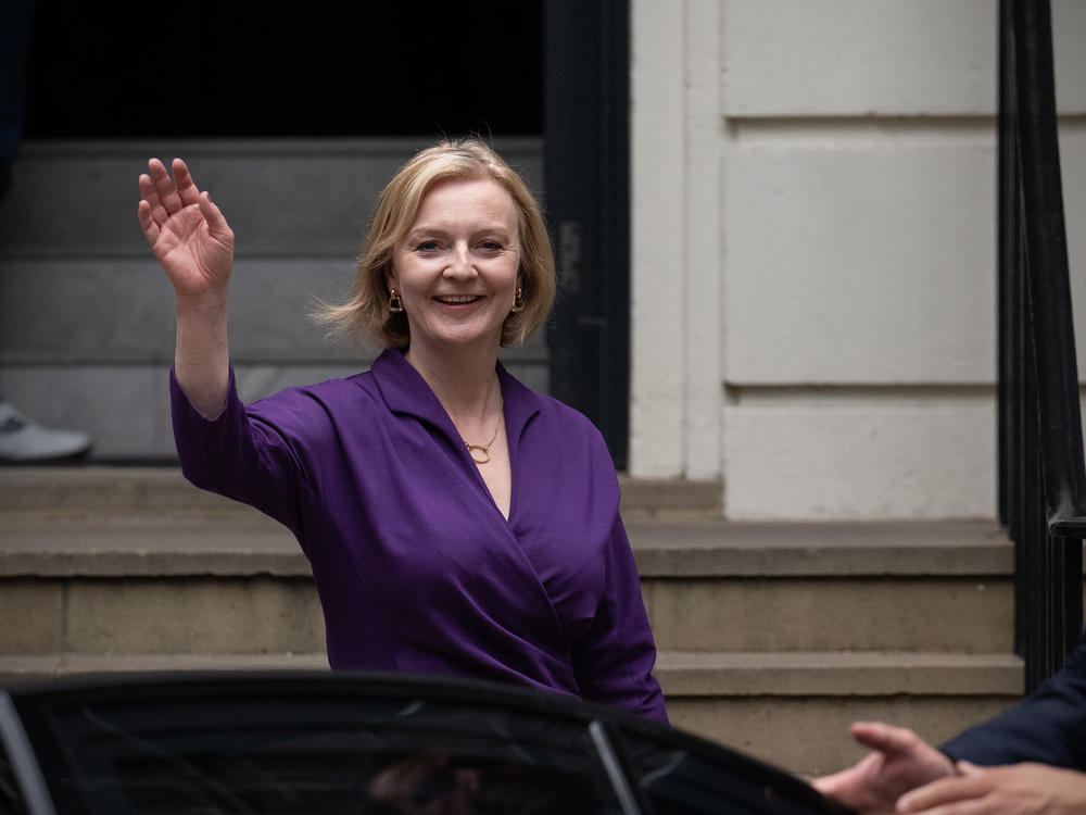 This is Britain's new prime minister, Liz Truss, who goes by @trussliz on Twitter. It isn't Liz Trussell, aka @LizTruss, but Trussell will play along if you mistake her for the other one.