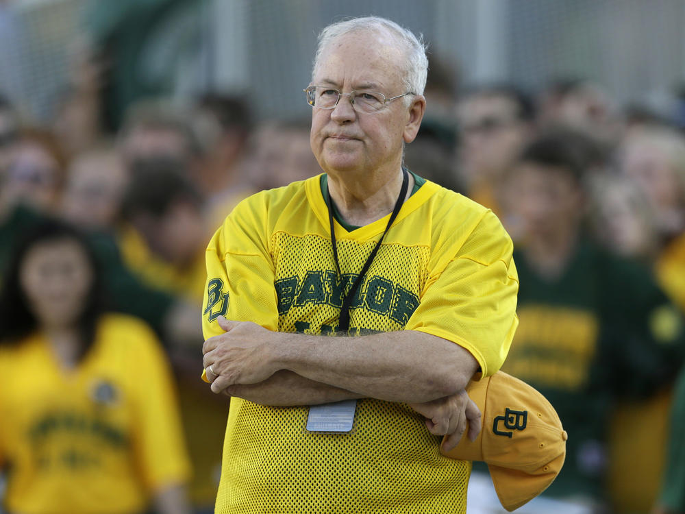 In this Sept. 12, 2015, file photo, Ken Starr, then Baylor's president, waits to run onto the field before an NCAA college football game in Waco, Texas.