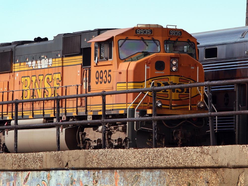 A Burlington Northern Santa Fe (BNSF) engine pulls a train loaded with coal in Chicago, Illinois.
