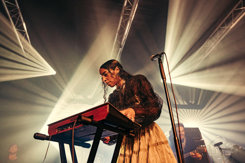 Tia Cabral onstage with Spellling at the 2022 Primavera Sound festival in Barcelona.