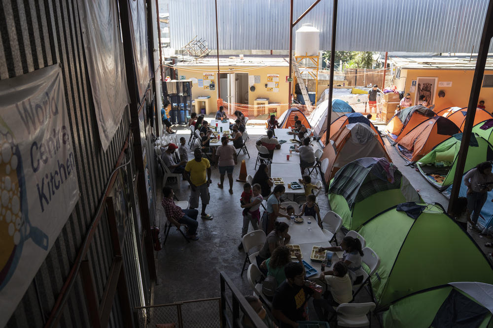 There is a sense of community and shared purpose at the Movimiento Juventud 2000 shelter.