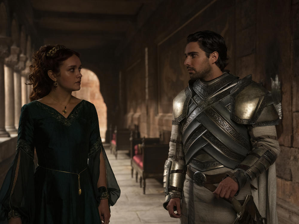 Alicent (Olivia Cooke) and Ser Criston (Fabien Frankel) discuss country matters.