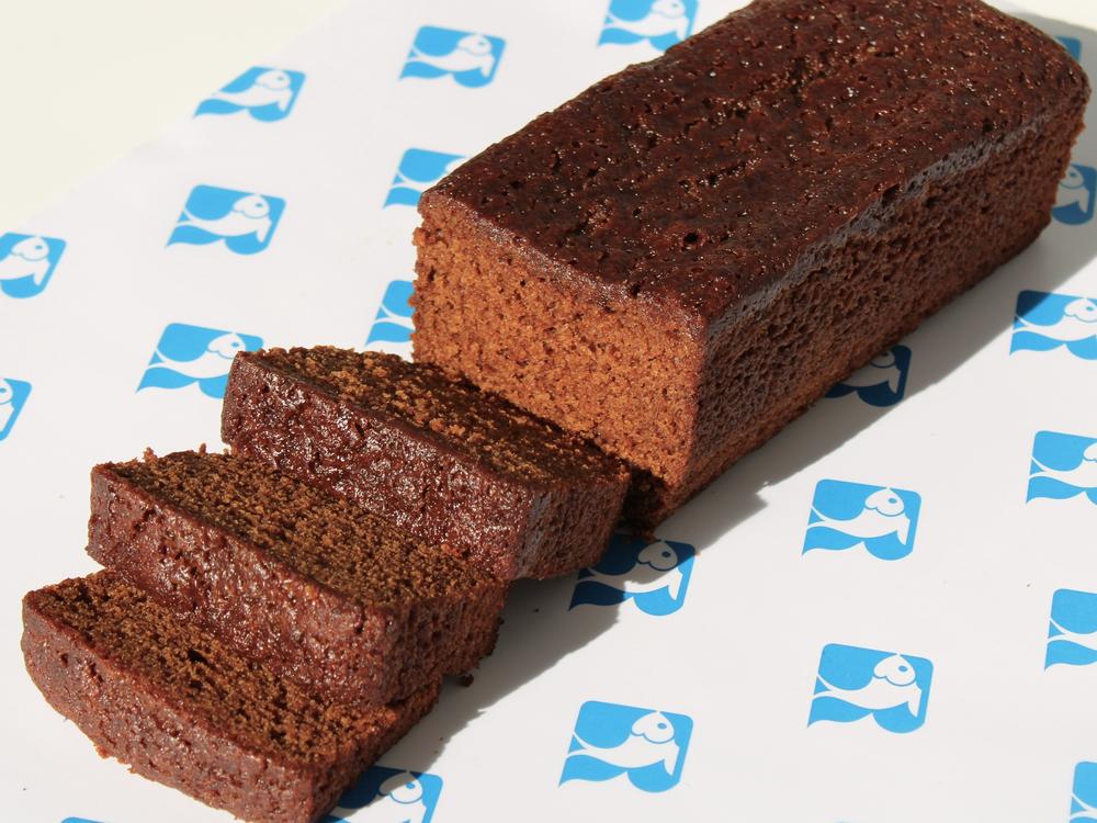 Russ & Daughters Cafe in New York has a line out the door as Yom Kippur comes to a close every year. Patrons who have fasted for over a day are eager to sit down and enjoy the cafe's honey cake and other family recipes.