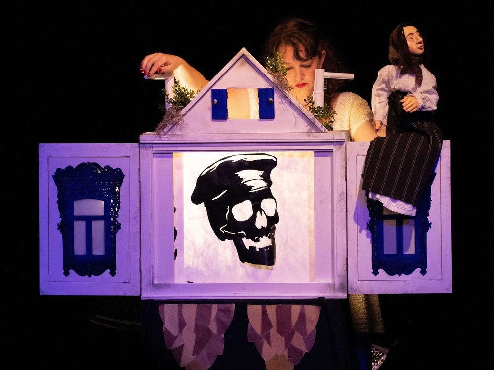 Puppeteer Shoshana Bass created this Baba Yaga puppet, and Maria Pugnetti created the panoramic scroll that makes up the background.