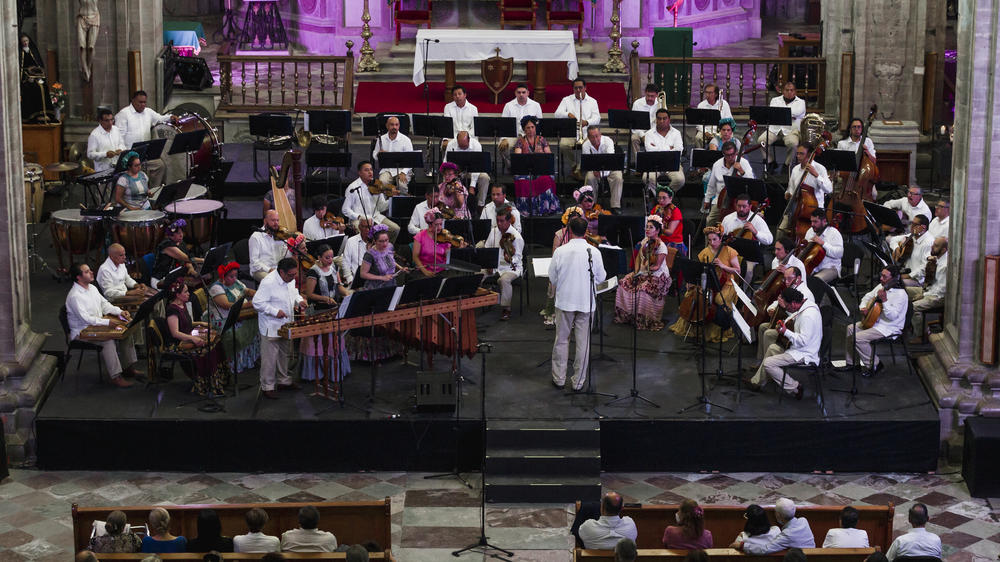 Orquesta Típica de la CDMX, performing at Templo de la Compañía, Guanajuato, Mexico.