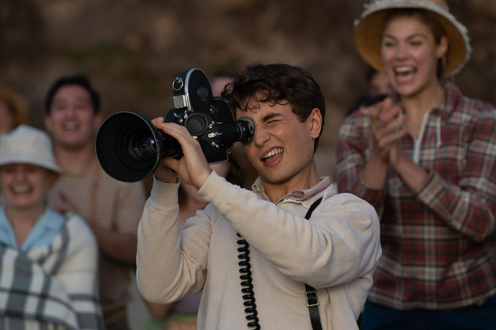 Gabriel LaBelle plays the young filmmaker Sammy in <em>The Fabelmans</em>.