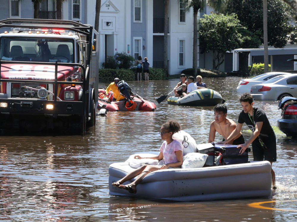 Hurricane Ian cause wide spread flooding when it dumped rain across Florida in September. A preliminary analysis found that Ian dumped at least 10% more rain because of climate change.