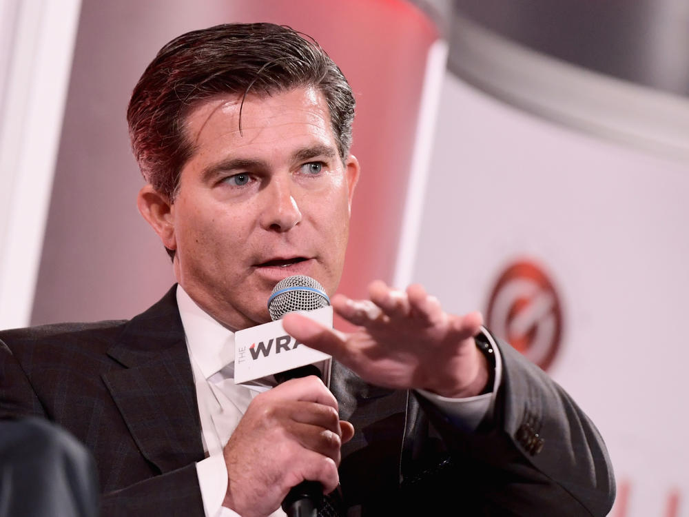Investor Ross Gerber says he believes in Elon Musk's leadership at Twitter even though 