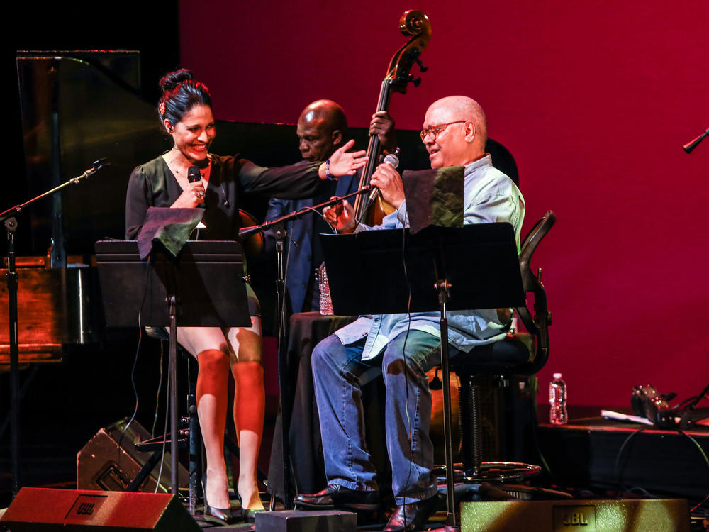 Pablo Milanés (right) and his daughter Haydée Milanés perform together at the Kennedy Center.