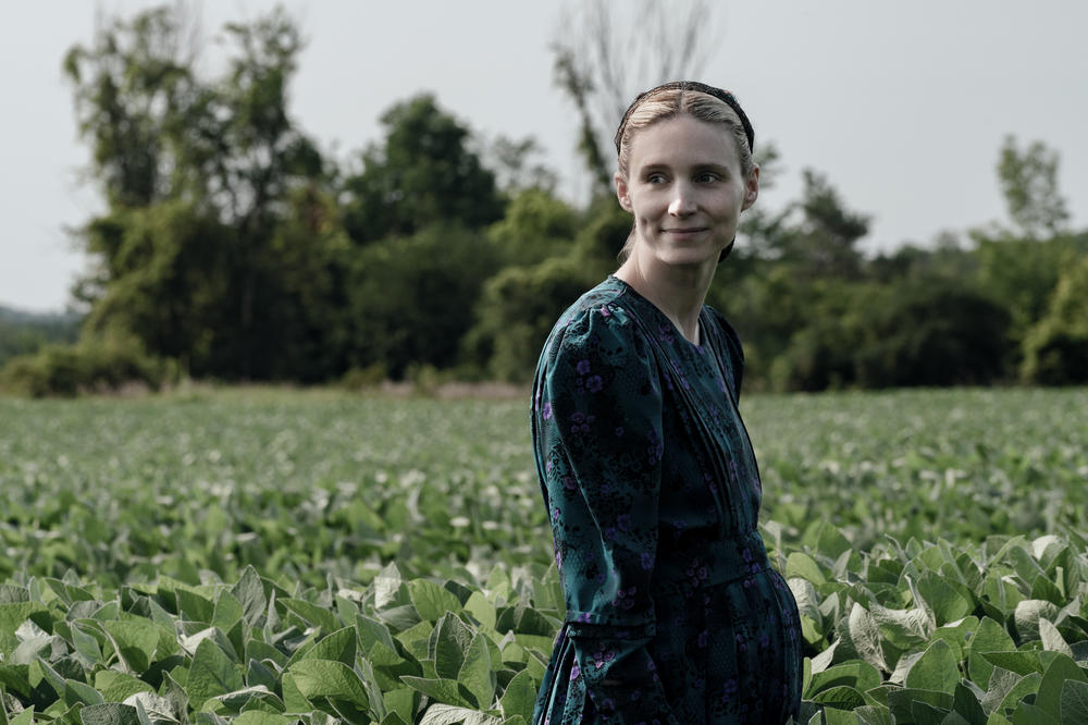 Rooney Mara as Ona in <em>Women Talking</em>