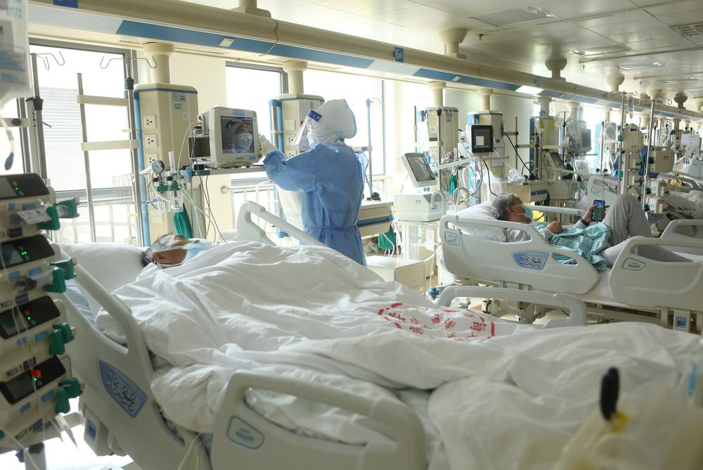 Medical staff work at the intensive care unit of the southern branch of Renji Hospital in Shanghai, China, April 24.