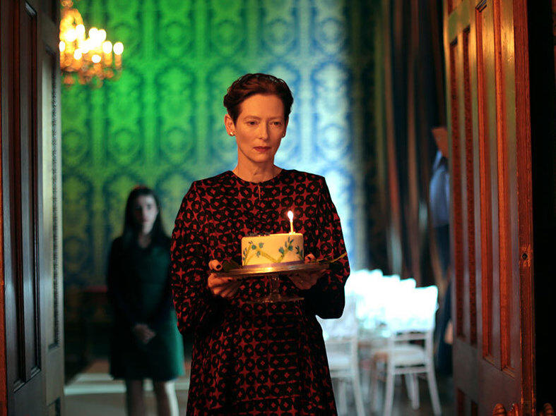 Tilda Swinton plays two characters, a mother and a daughter, who have gone to spend a winter holiday at a hotel in Wales in the new movie <em>The Eternal Daugher.</em>