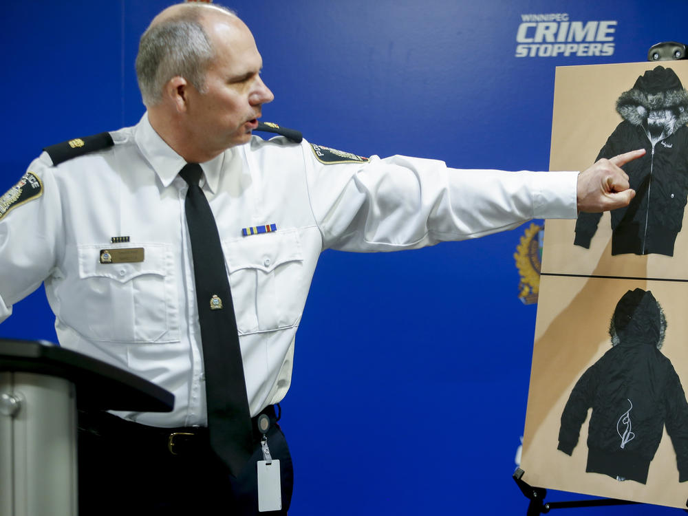 Winnipeg Police Inspector Shawn Pike provides an update to an ongoing homicide investigation in Winnipeg, Manitoba, Thursday, Dec. 1, 2022.